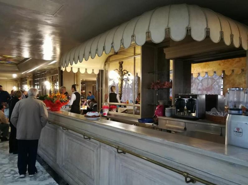 Hotel Palombella & Restaurant Фрозиноне Экстерьер фото